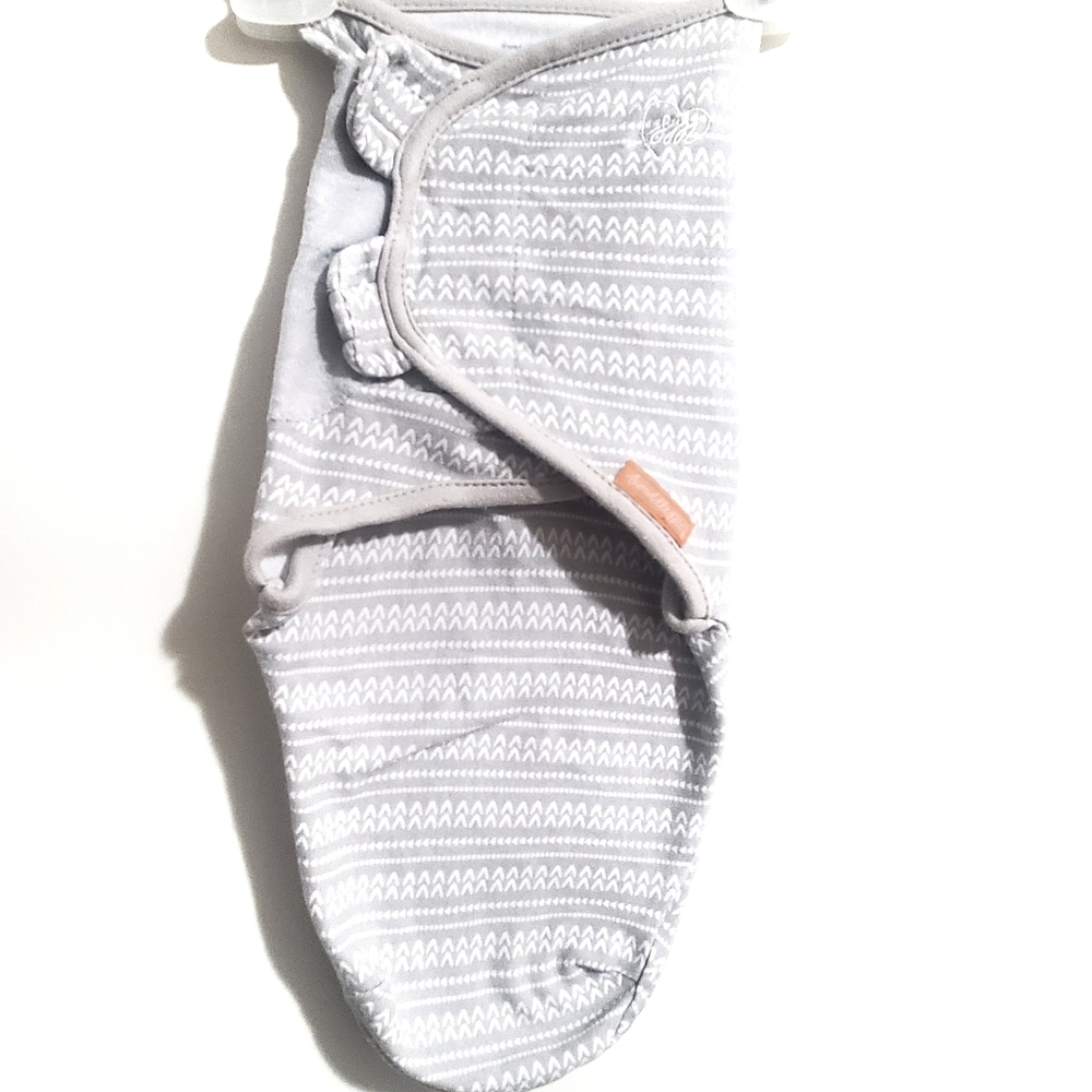 4for20!! Swaddle size S/M